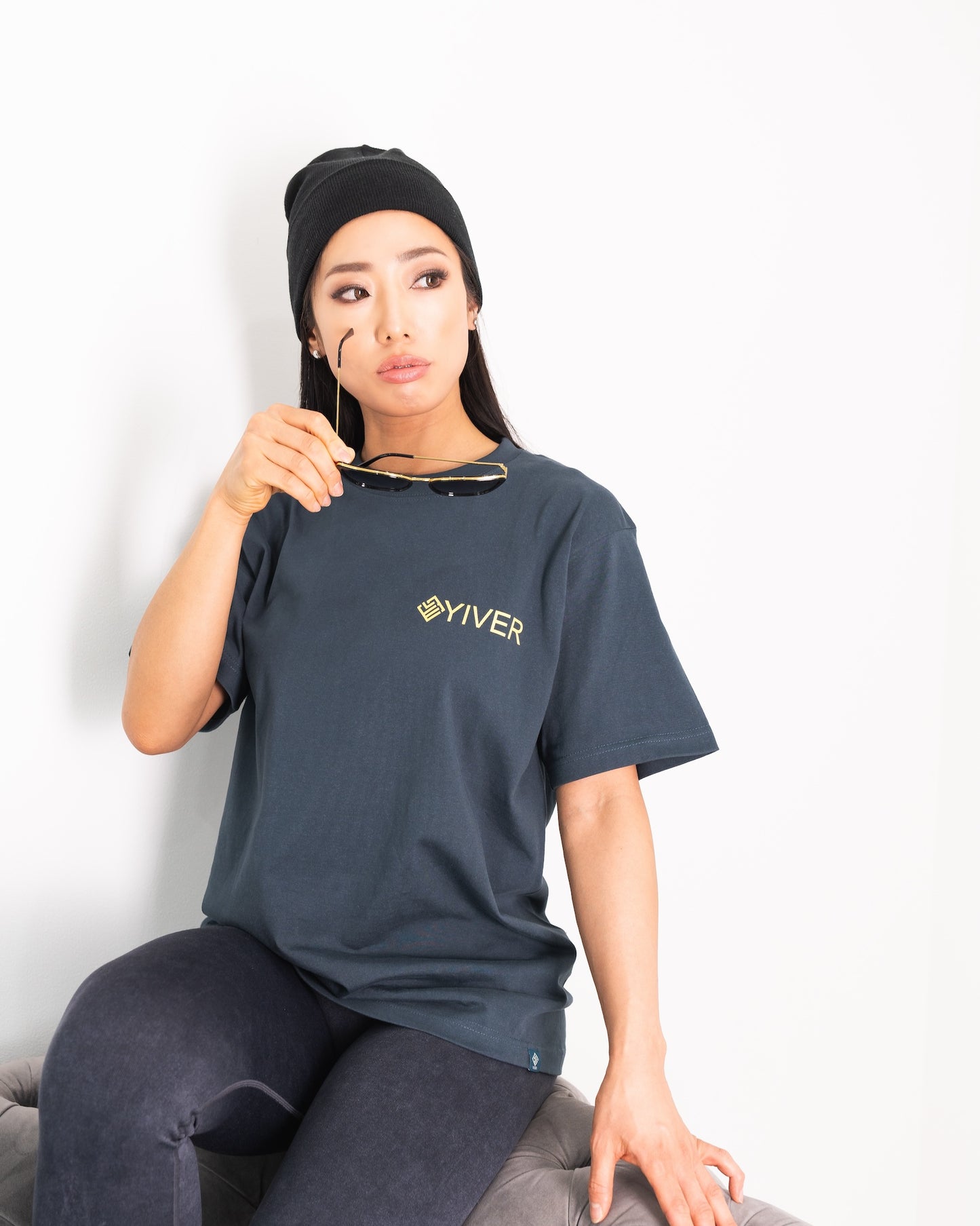 ”YUME SIGNATURE TEE”