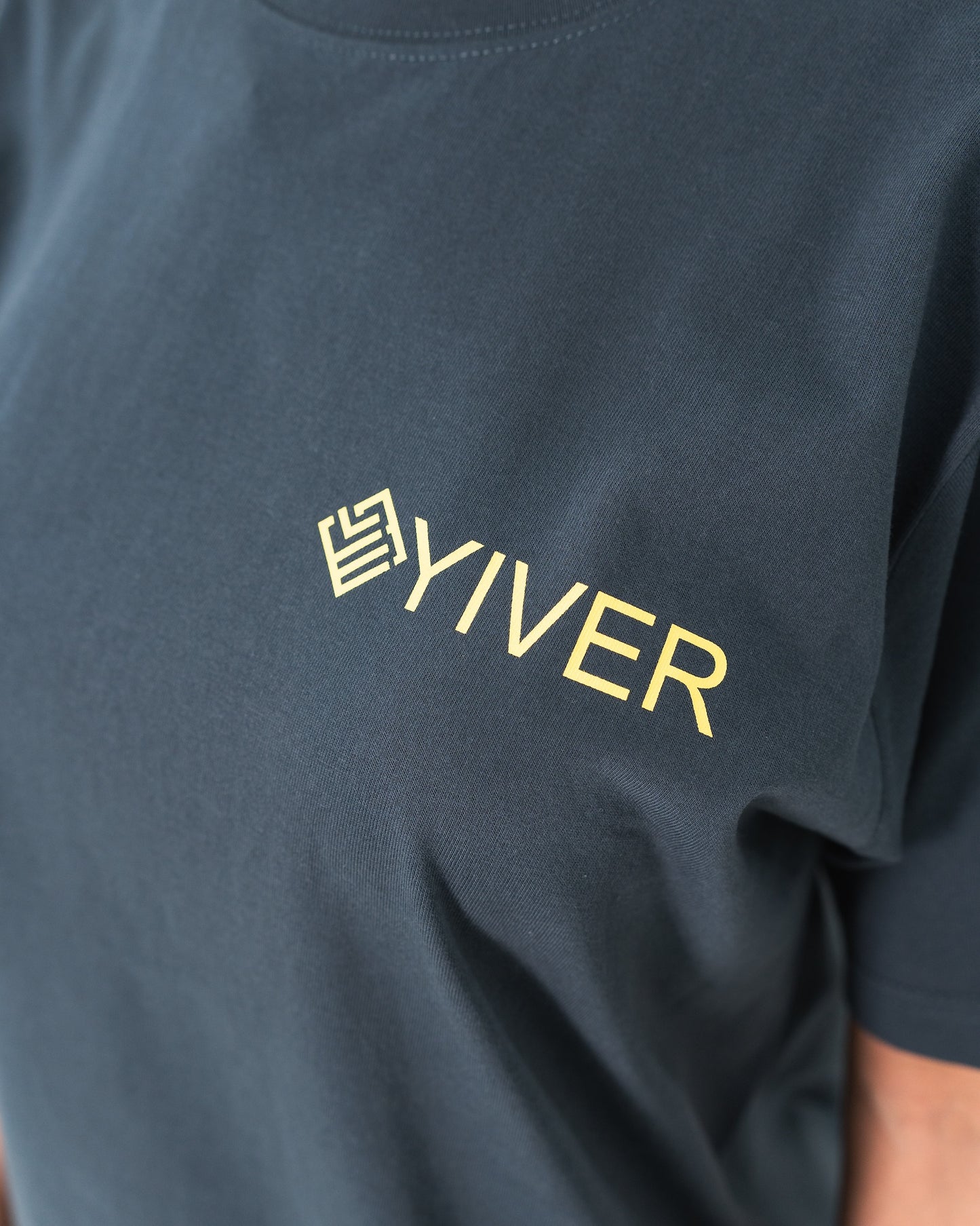 ”YUME SIGNATURE TEE”
