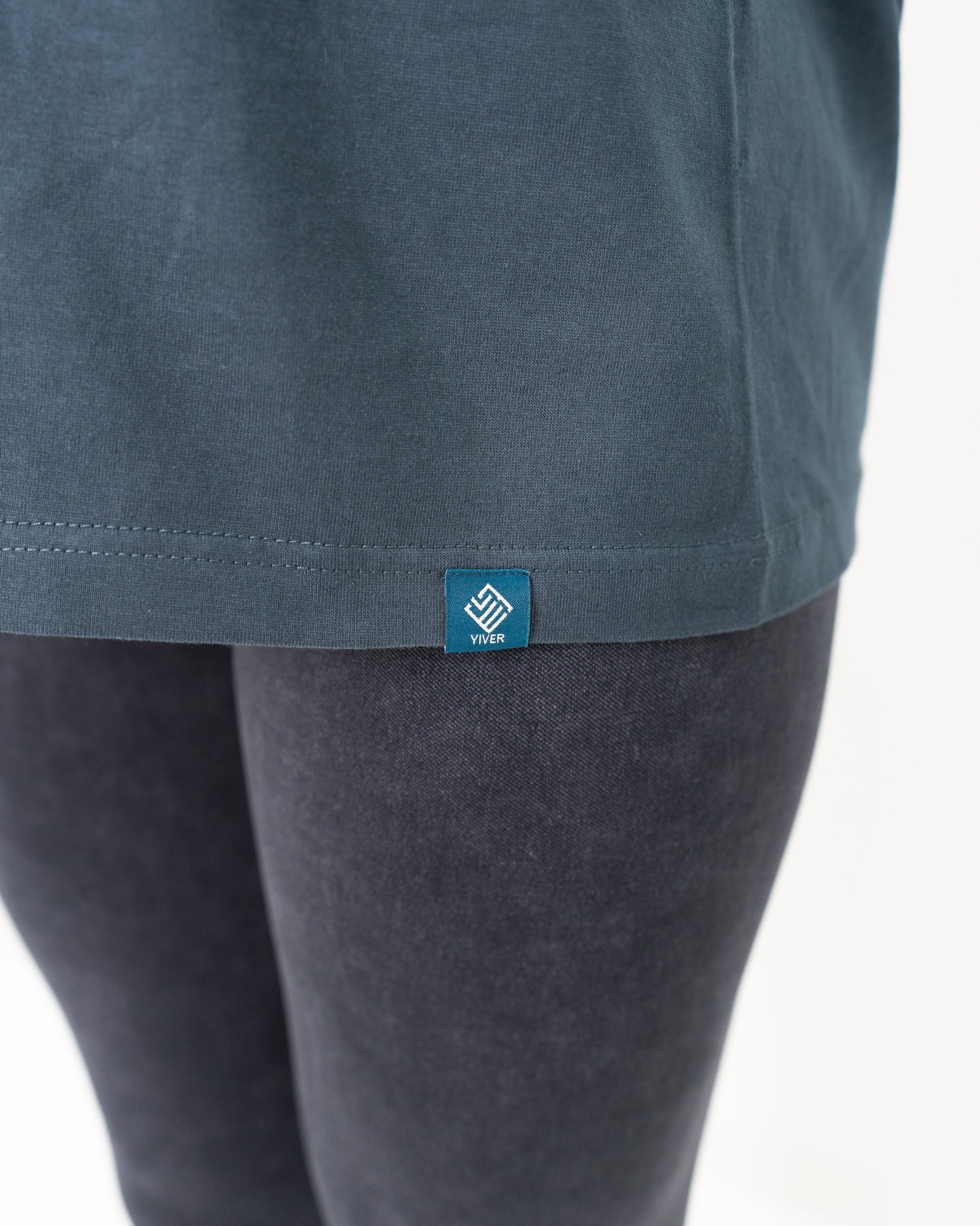 ”YUME SIGNATURE TEE”