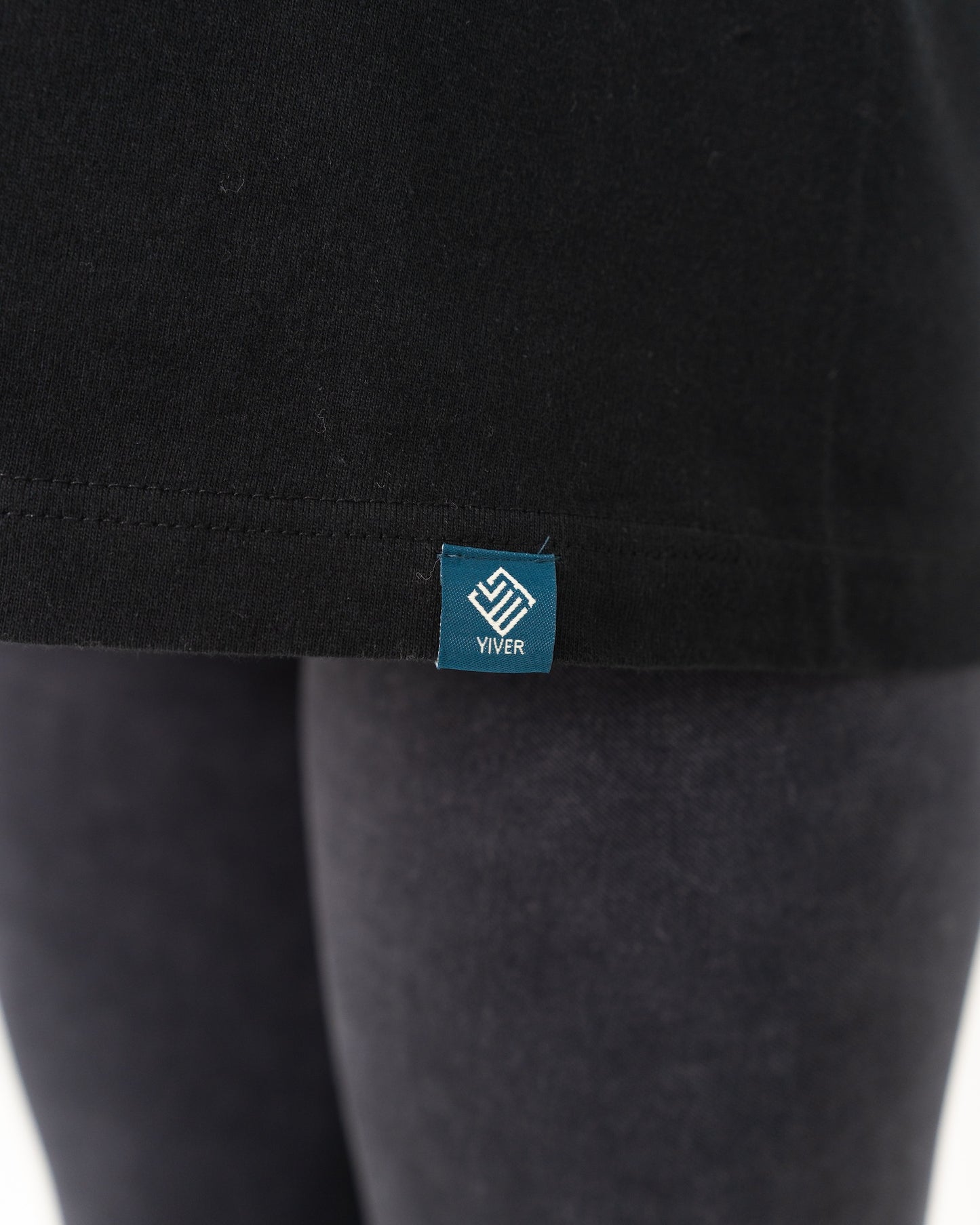 ”YUME SIGNATURE TEE”