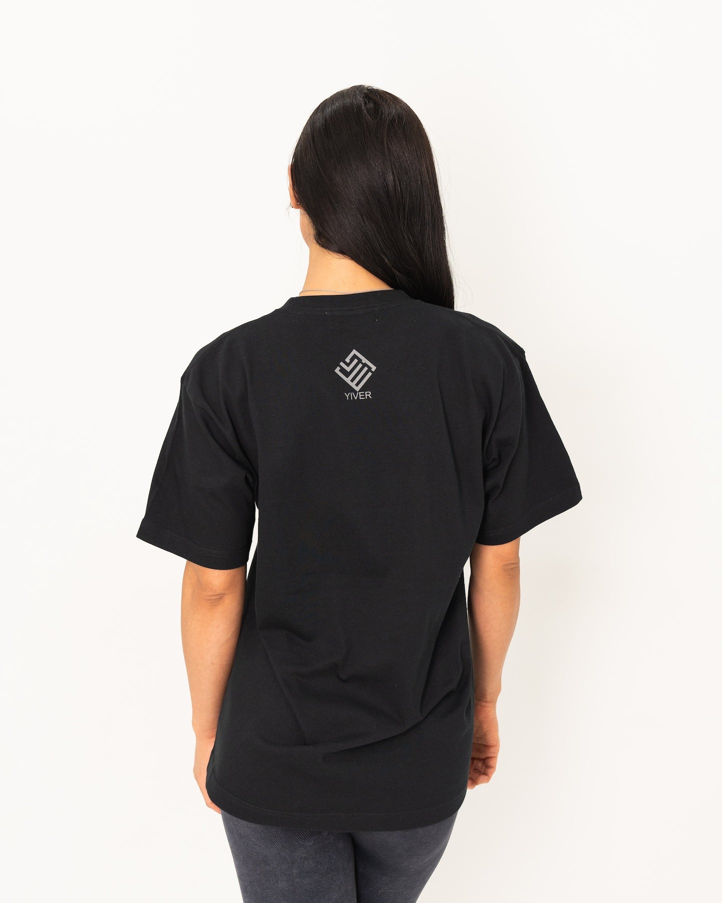 ”YUME SIGNATURE TEE”