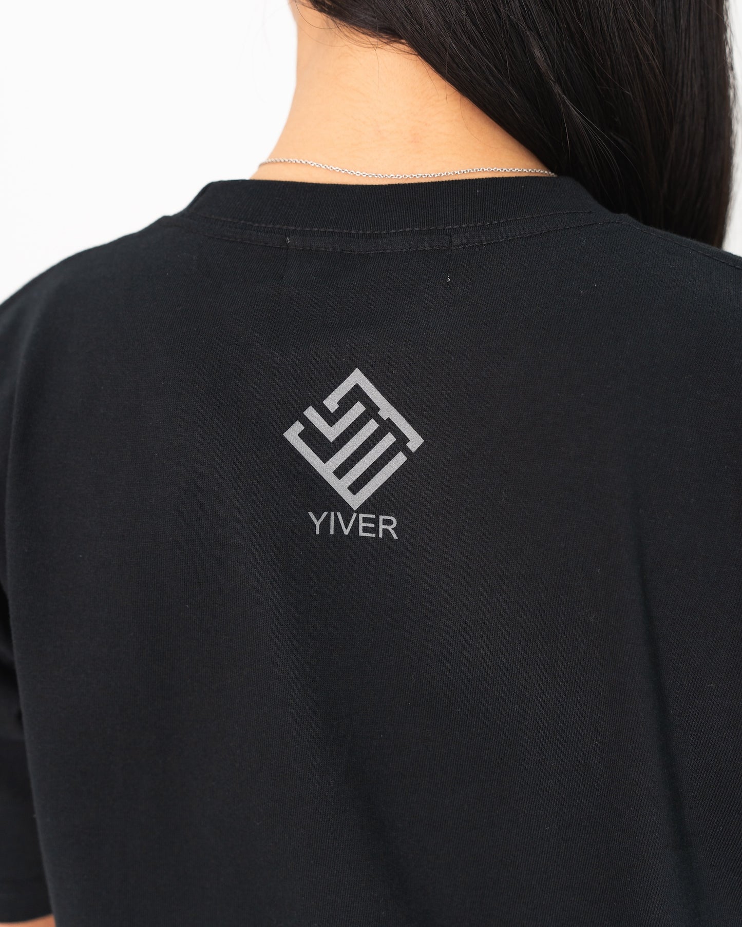 ”YUME SIGNATURE TEE”