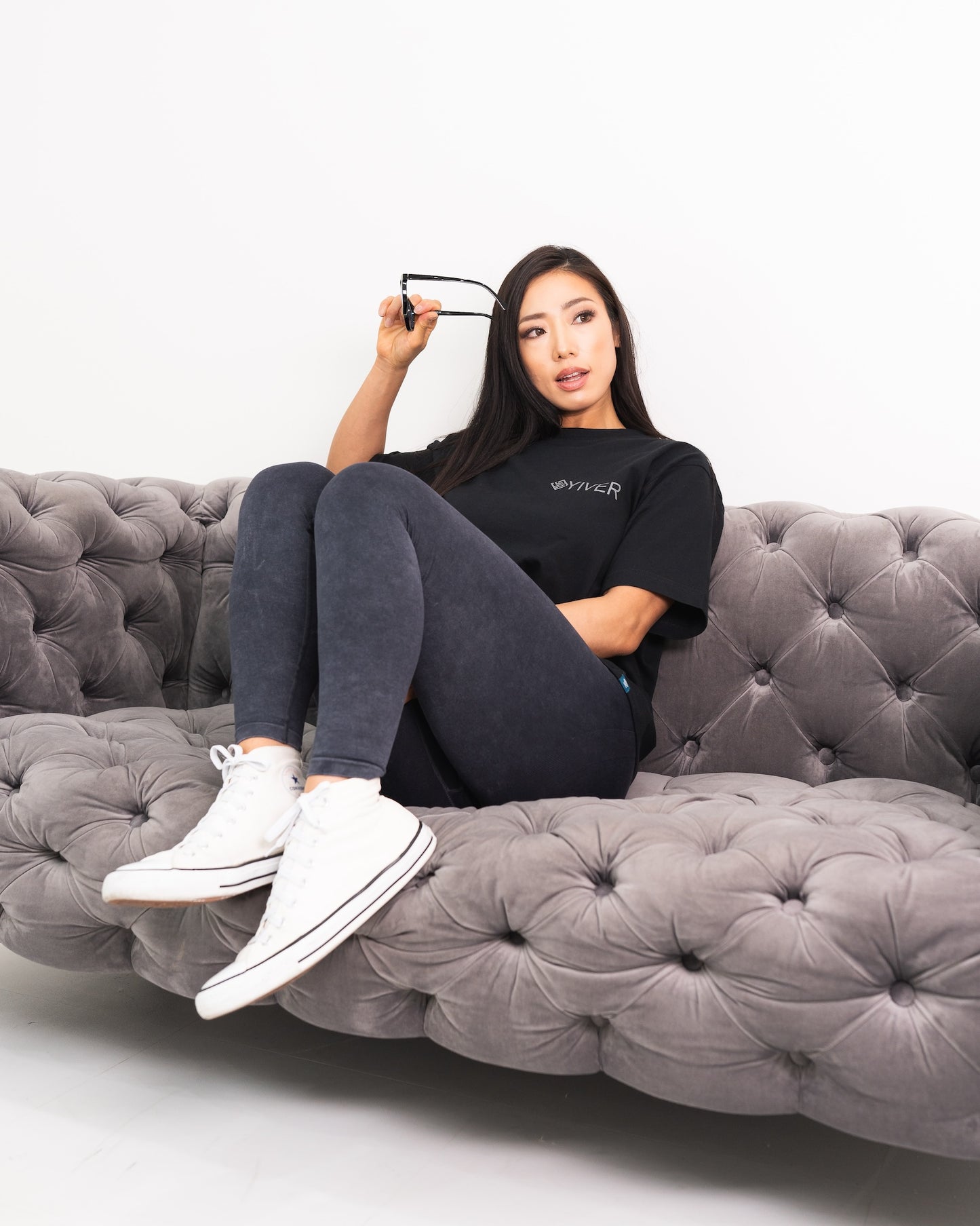 ”YUME SIGNATURE TEE”
