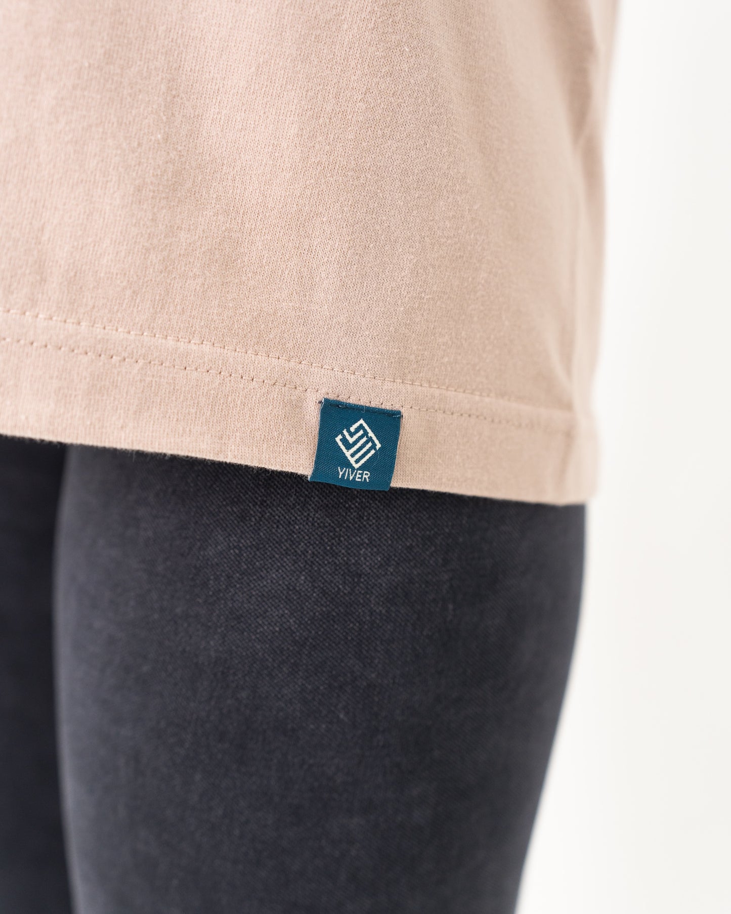 ”YUME SIGNATURE TEE”
